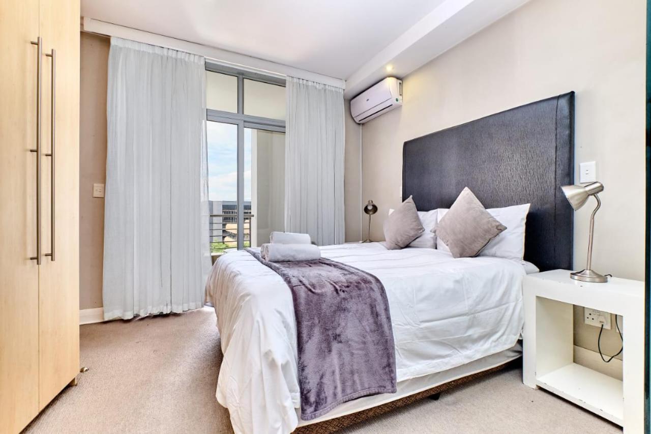 Sandton Serviced Apartments@Hydro Johannesburg Exterior photo
